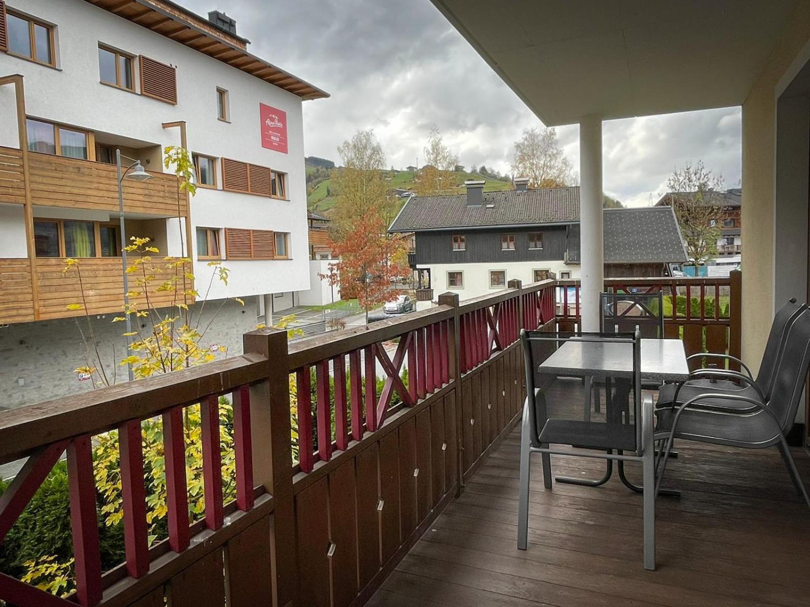 Ski & Golf Apartments By Kaprun Rentals Exterior photo