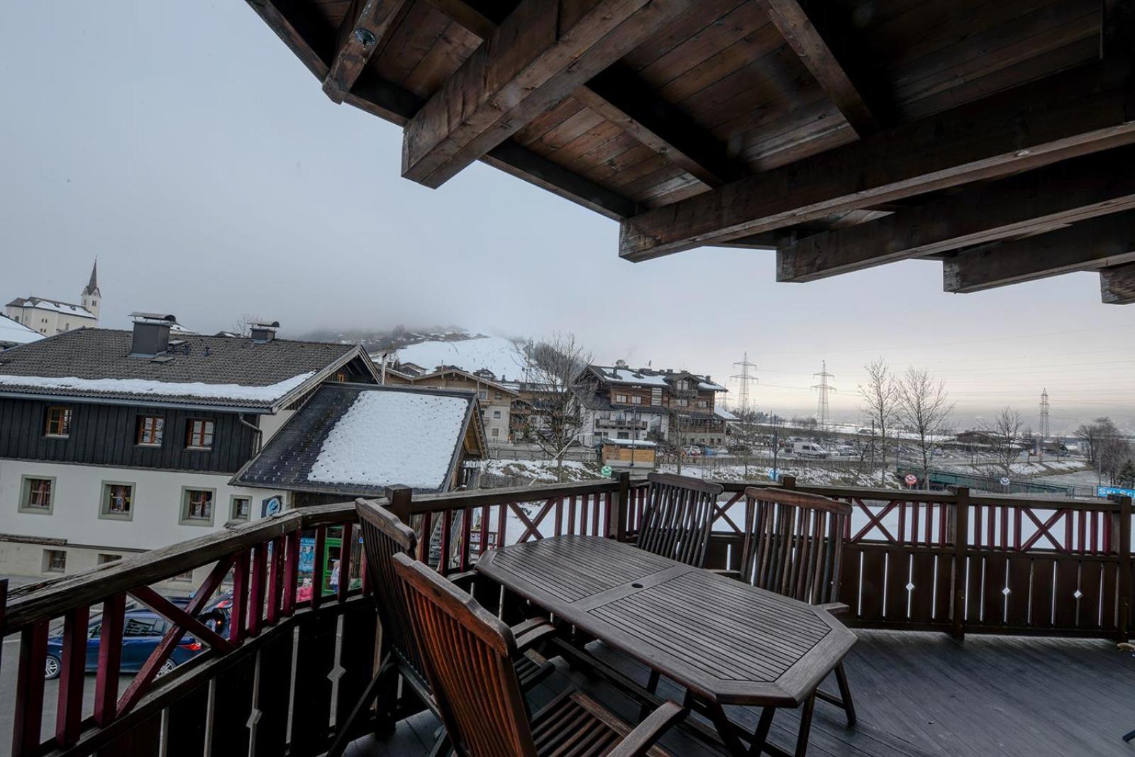 Ski & Golf Apartments By Kaprun Rentals Exterior photo